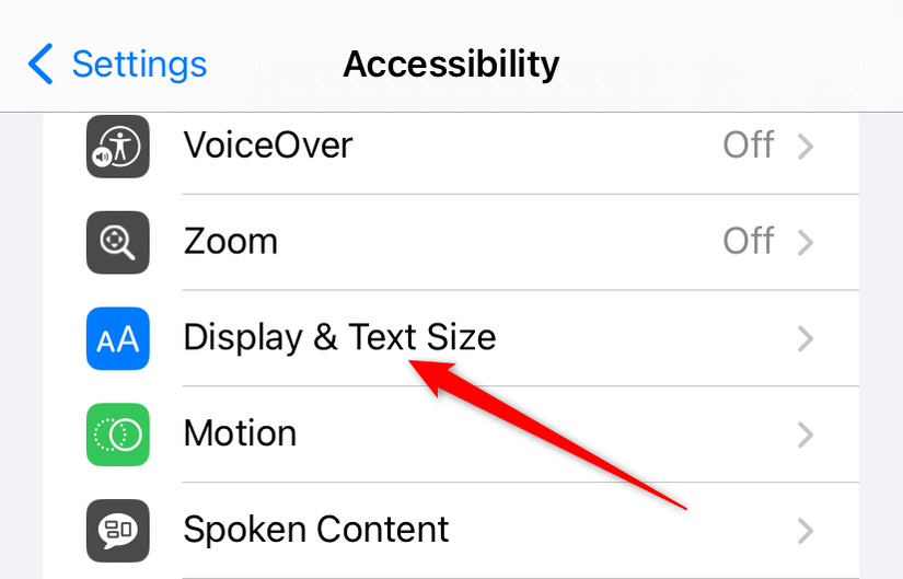 How to Turn Your iPhone Screen Black and White (And Why)