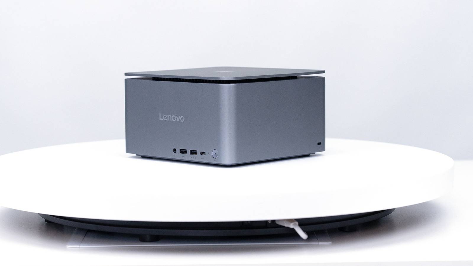 Lenovo’s New ThinkCentre Tiny PC Has an RTX 4060 GPU