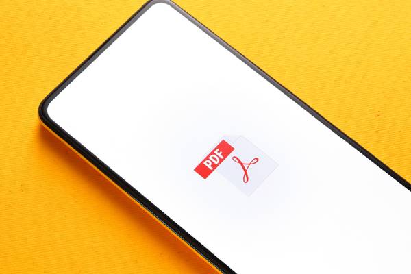 PDF icon on an Android phone screen.