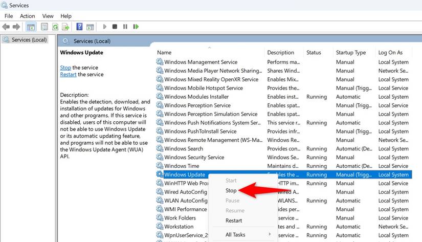 'Stop' is gemarkeerd voor 'Windows Update' in het venster 'Services'.