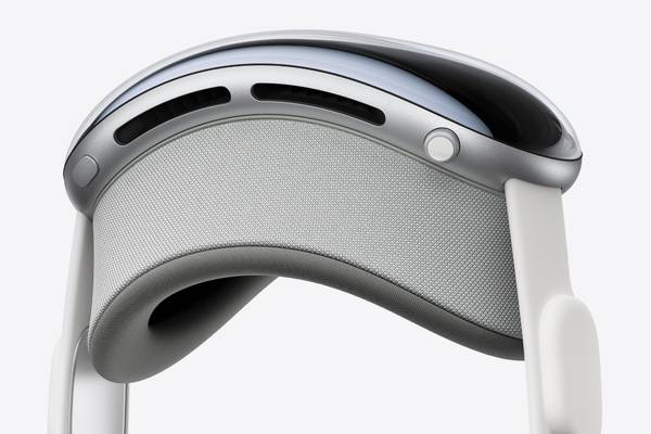 Apple Vision Pro mixed-reality headset.