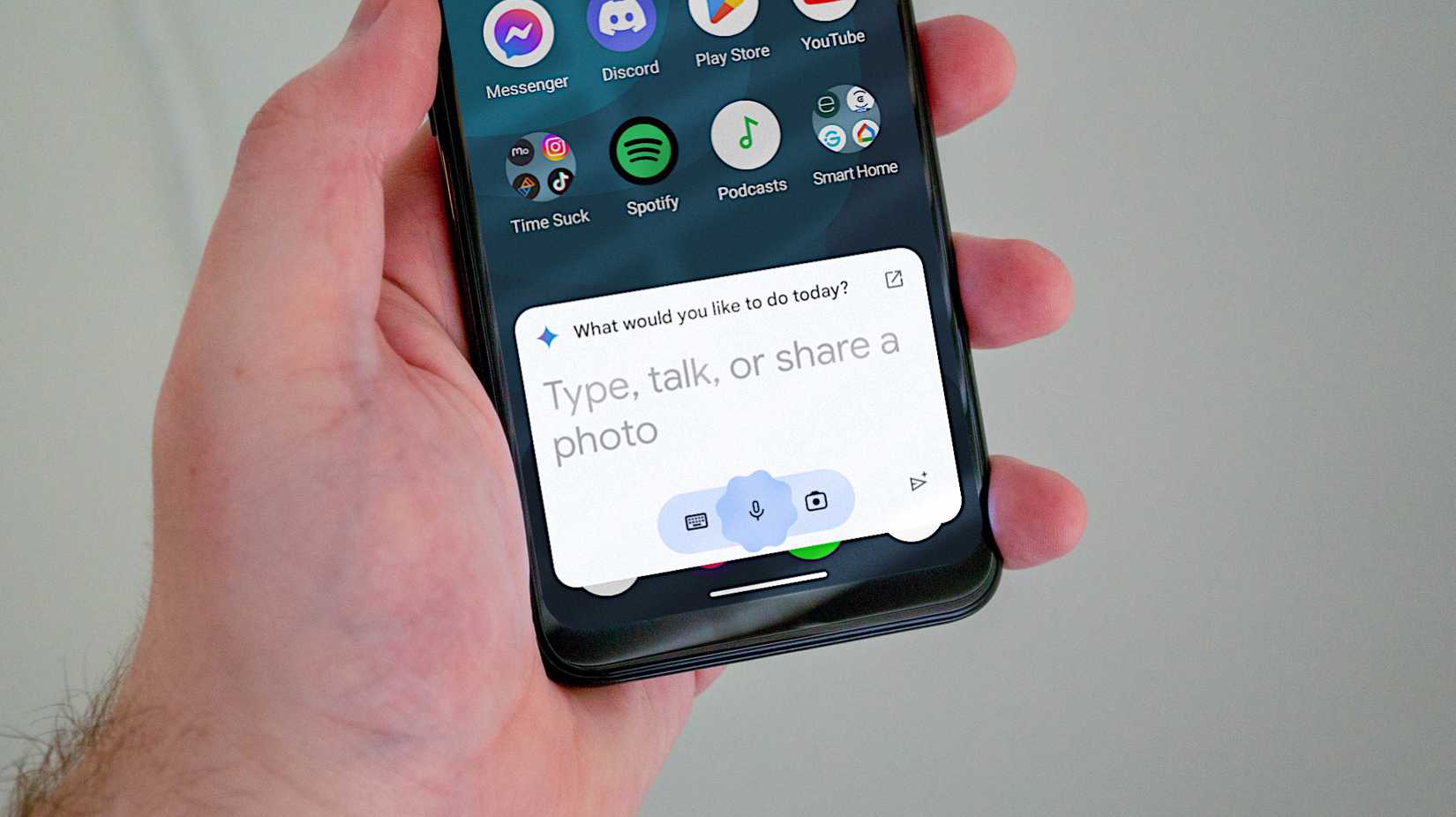 Google Gemini running on Android.