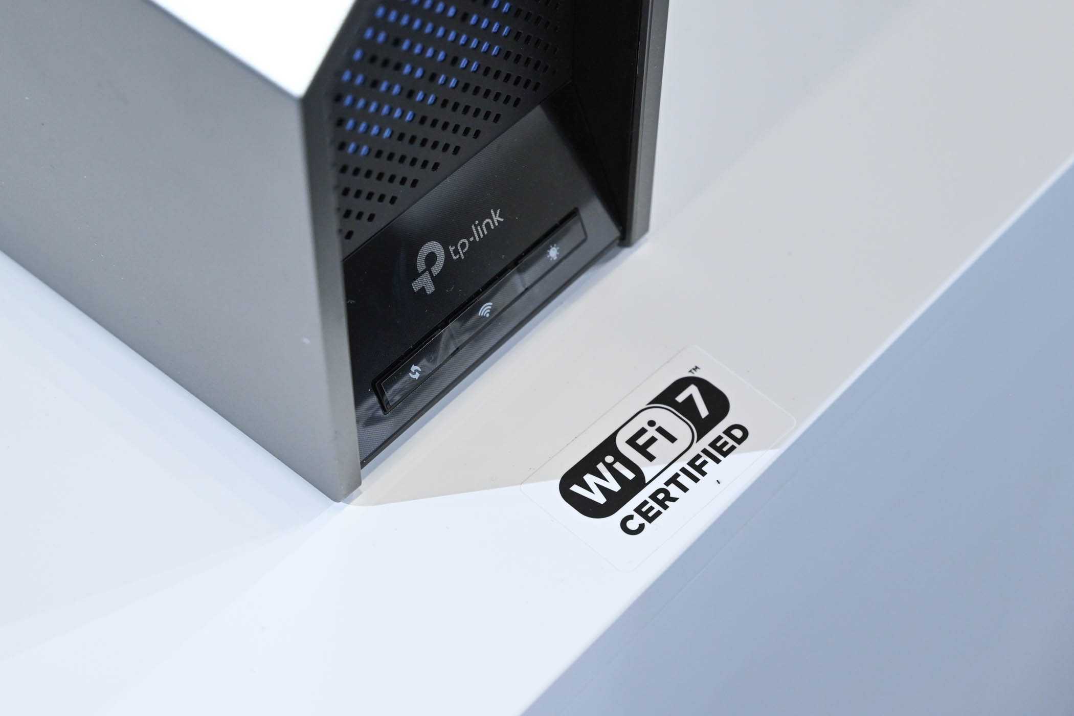 Dirty Network Router The dirty secret of Wi-Fi 7 MLO: Why your new router can't actually ...