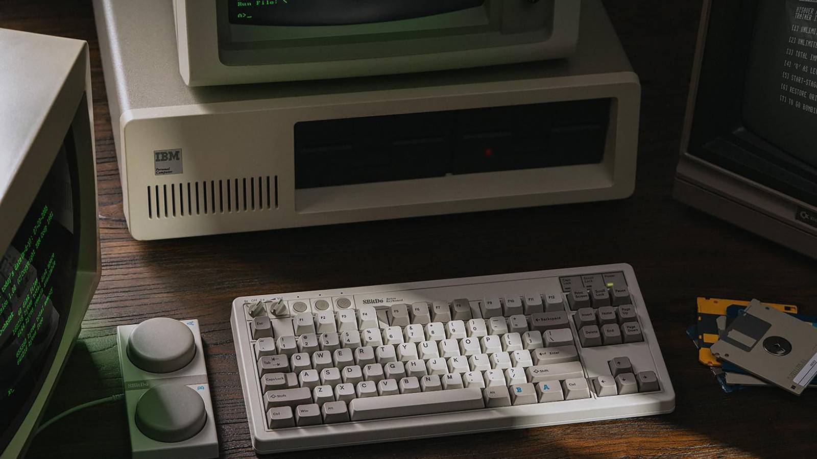 8bitDo's Latest Keyboard is an IBM Model M Lookalike