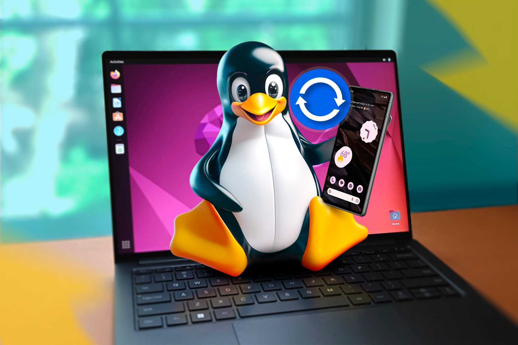 Um laptop Linux com Tux sentado no teclado segurando um telefone Android