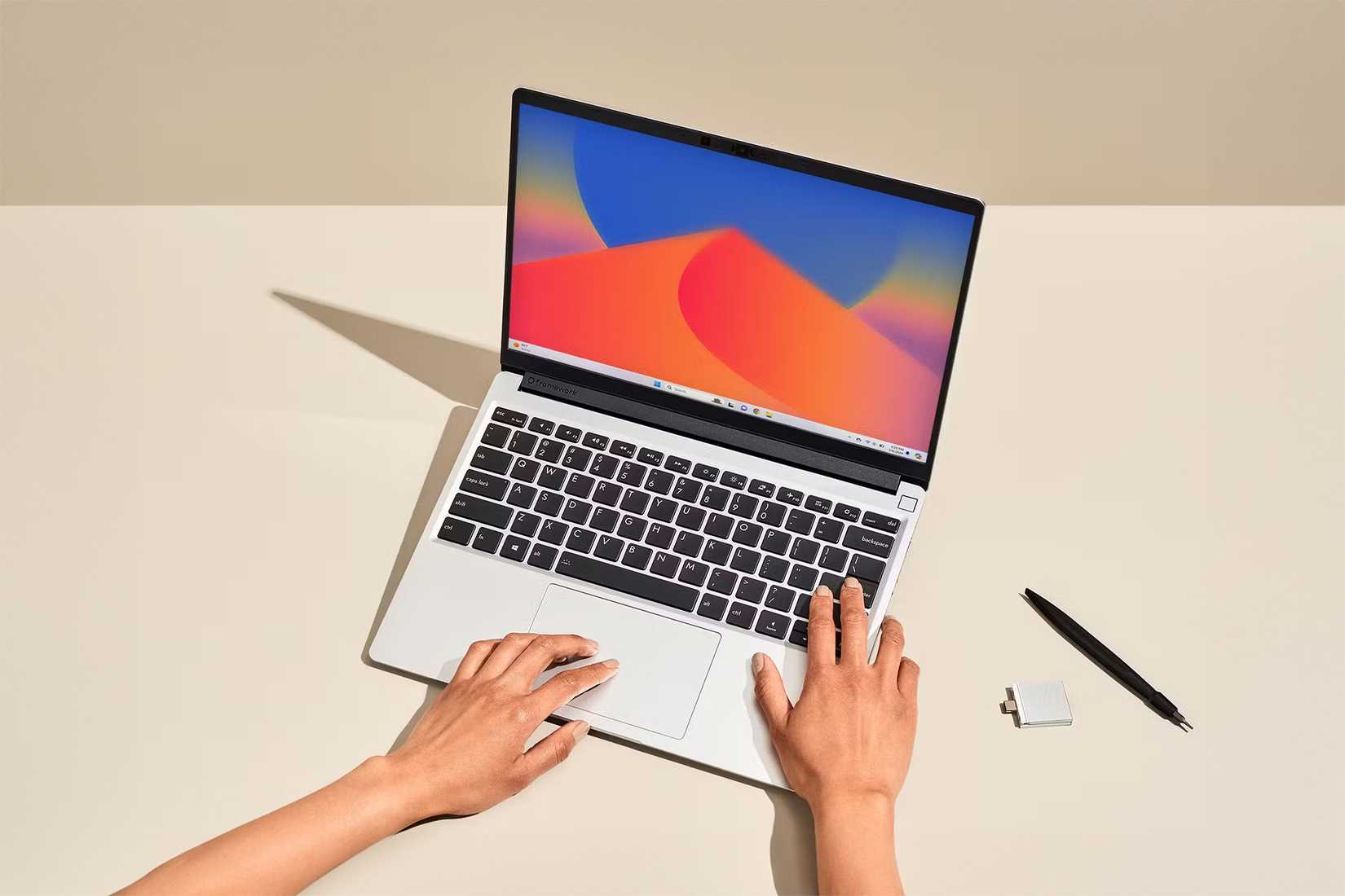 Framework Laptop Core Ultra Hero