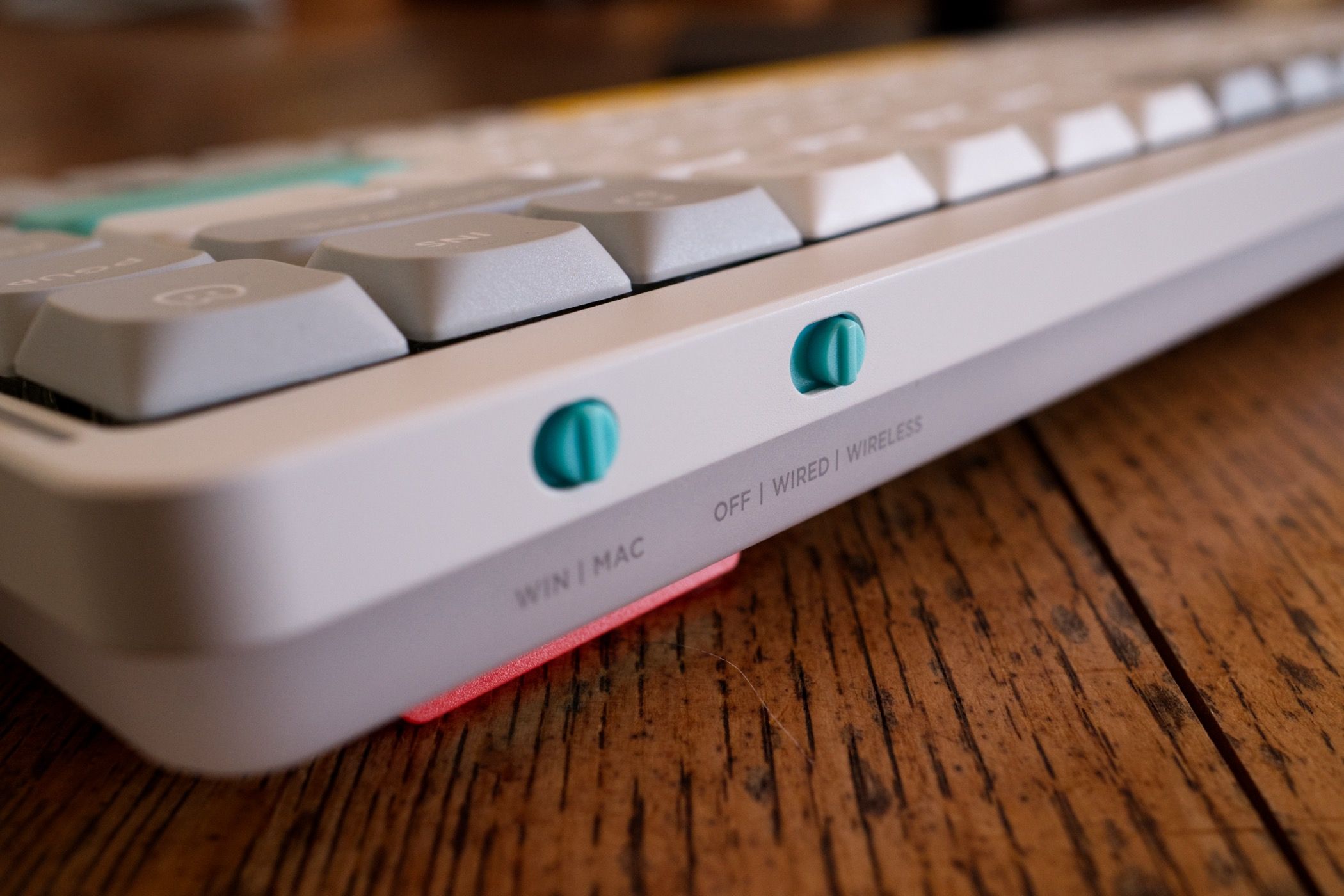 NuPhy Air75 V2 Review: A Mechanical Keyboard That Mac Owners Will Love