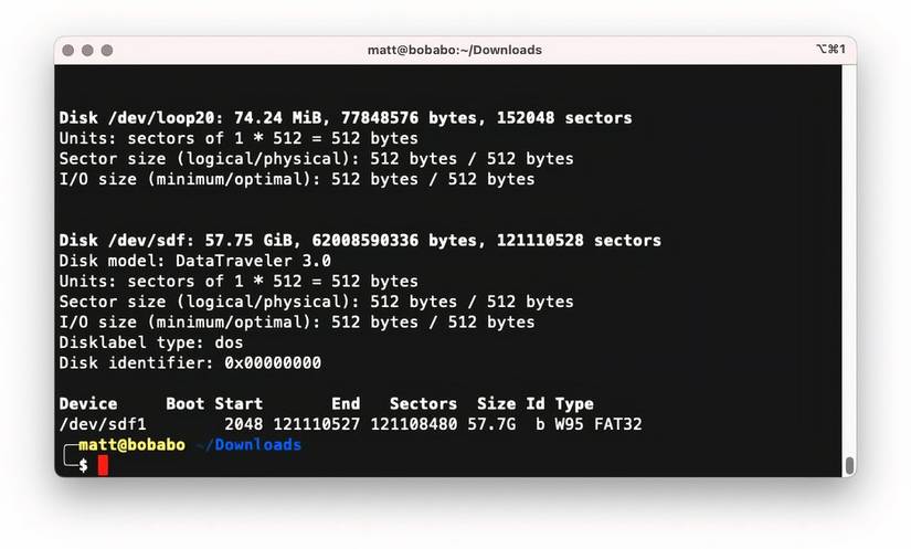 Why everyone should have a spare bootable Linux USB disk