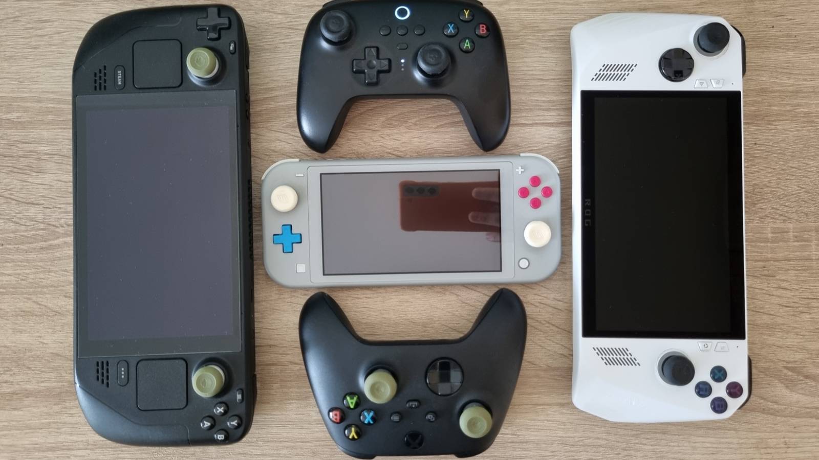Why I Put Thumbstick Grips on Every Controller I Own