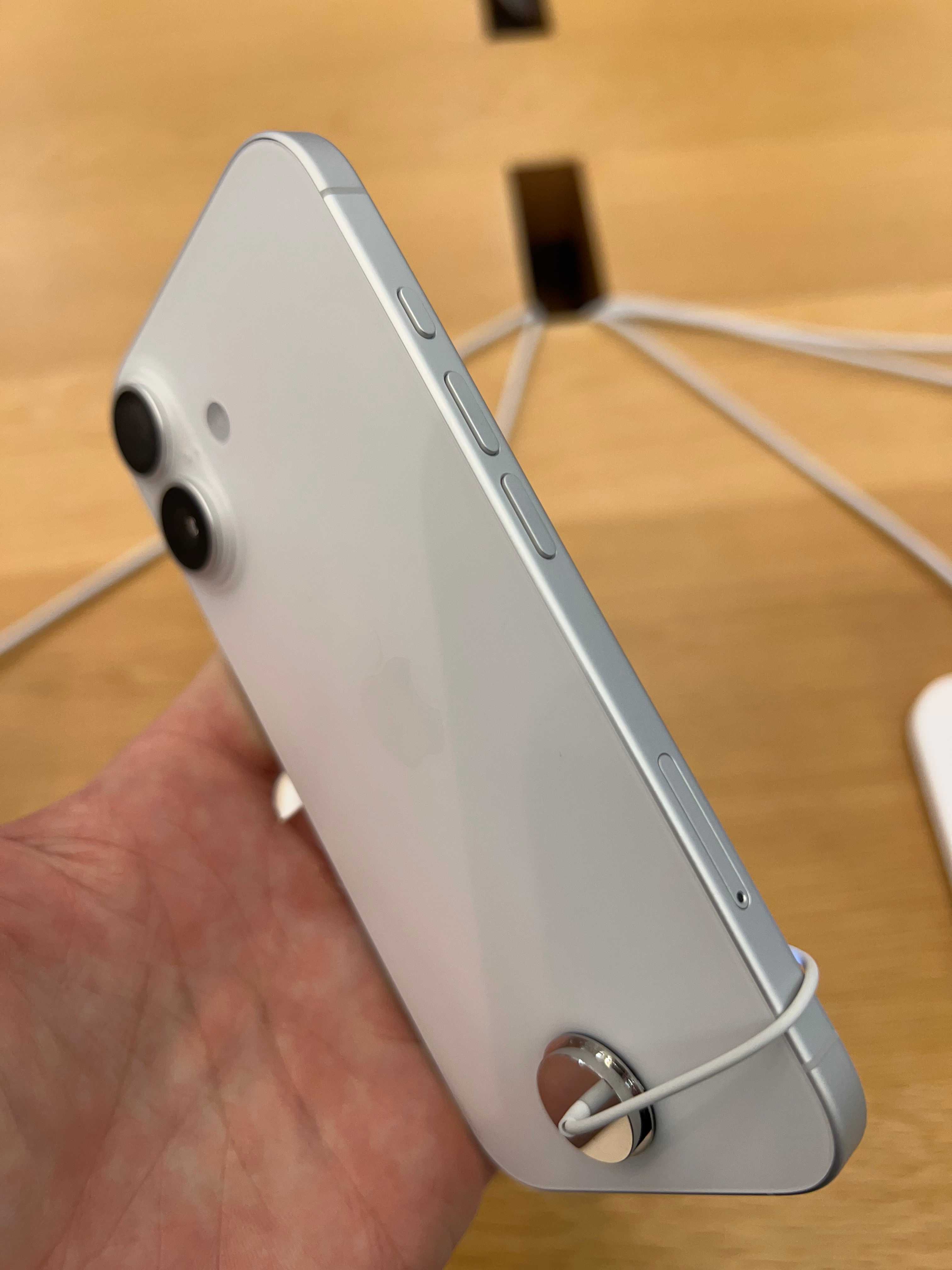 Here’s What the iPhone 16 Colors Actually Look Like