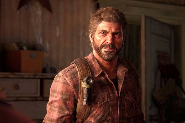 Joel looking to side angrily in The Last of us part 1