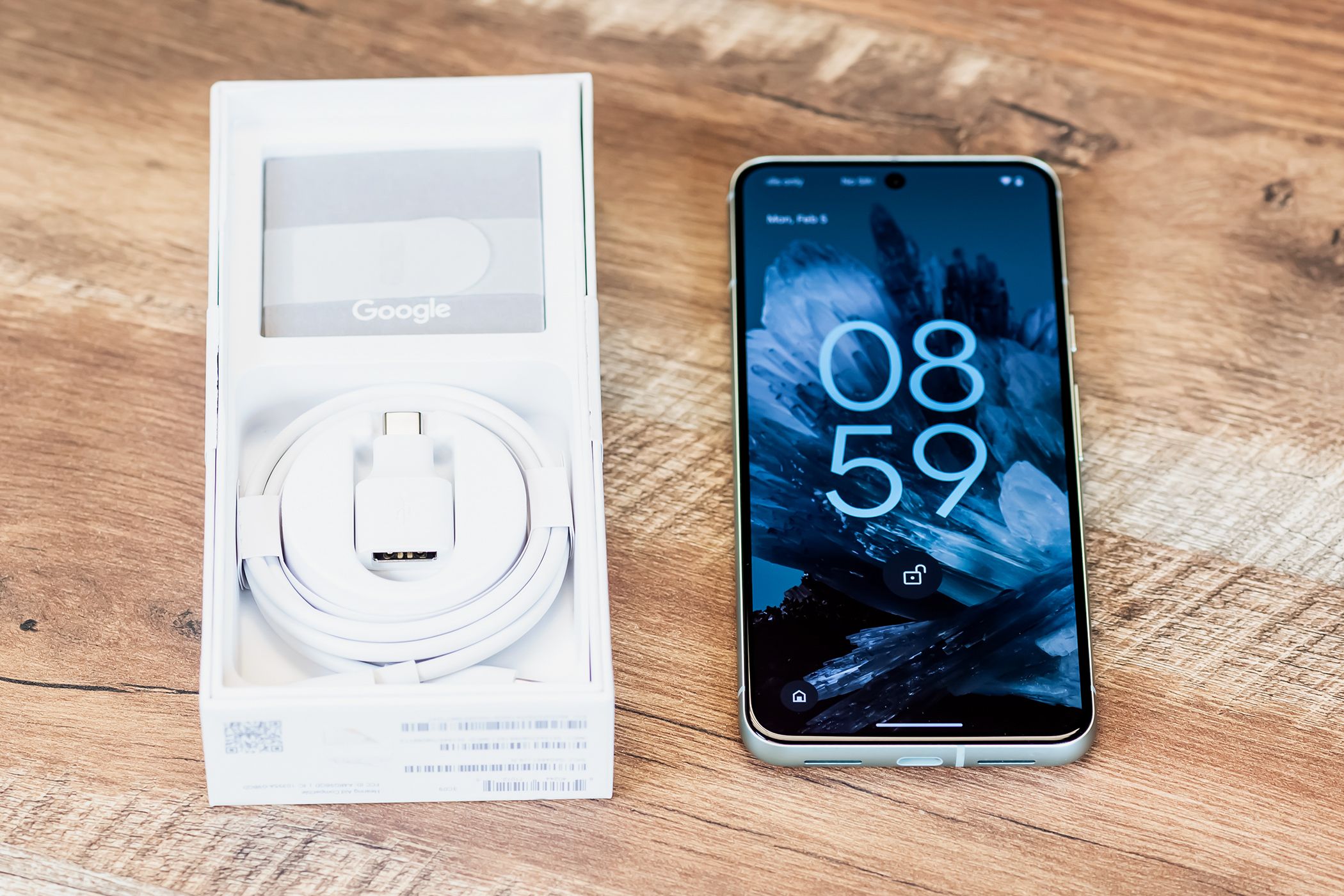 Phones Don’t Come With Charging Bricks Anymore—Is That a Good Thing?
