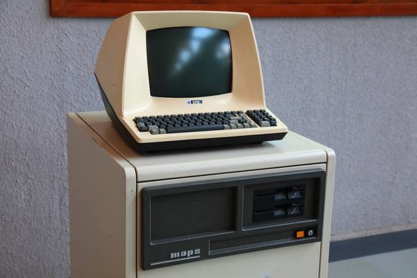 The now-obsolete Televideo 910 computer system.