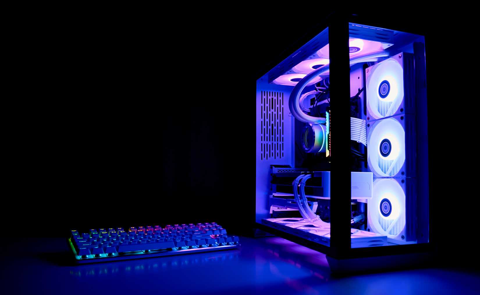 Fancy Computer Component 10 Surprising Gadgets Your PC Motherboard Can Support