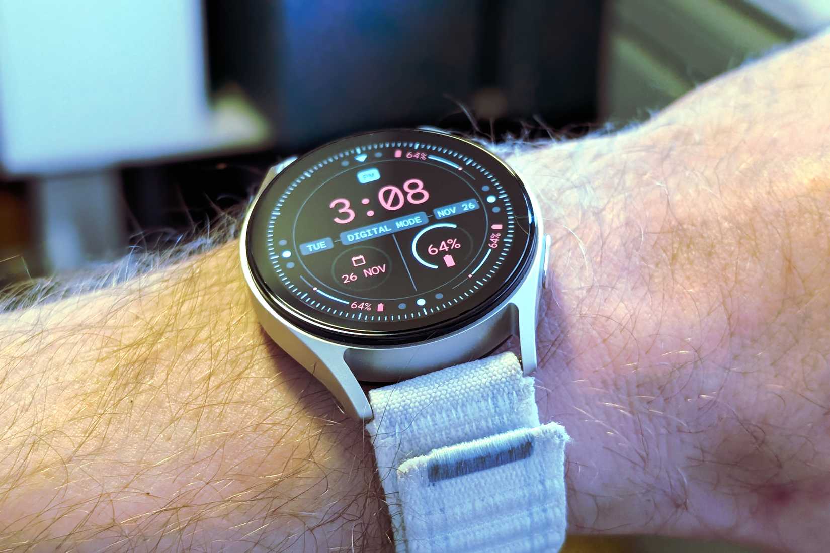 Pixel Watch face on Galaxy Watch 7.