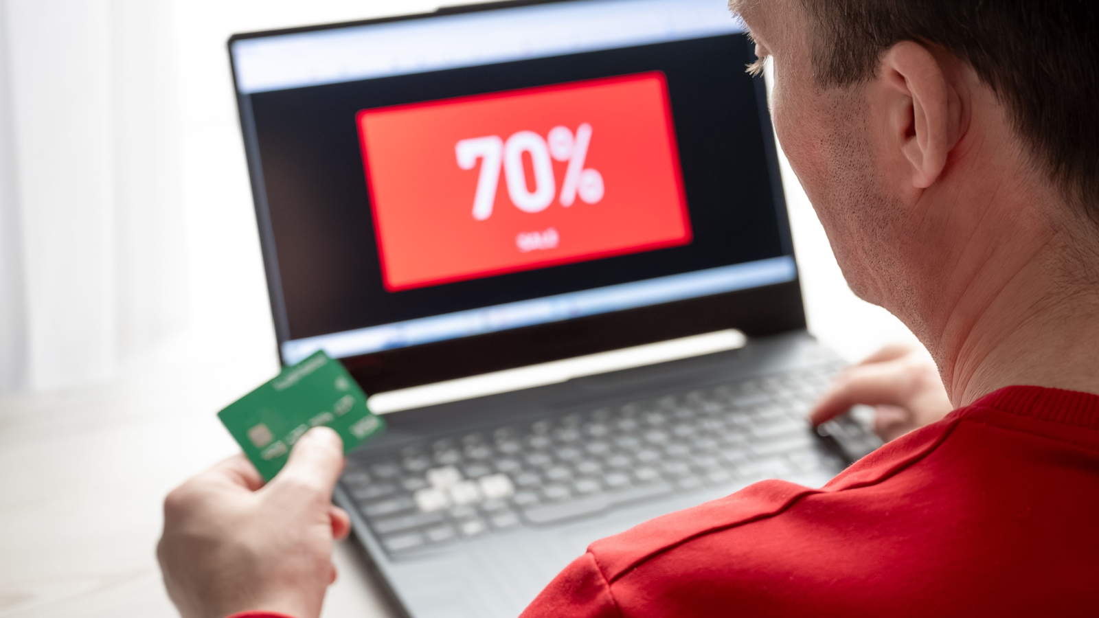 Are Black Friday Deals Really Cheaper? How to Check for Price Inflation