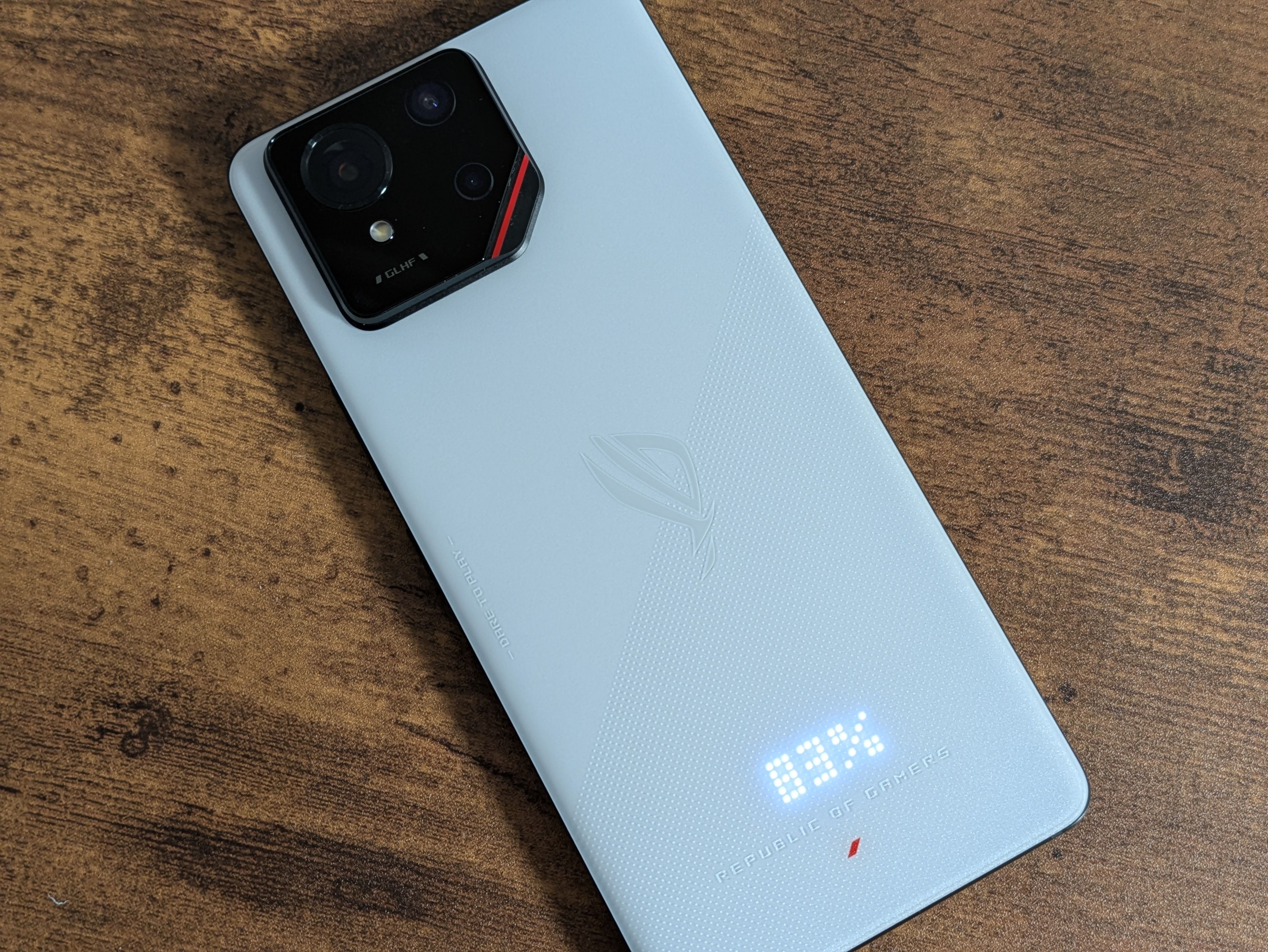 ASUS ROG Phone 9 Review: A Phone For Hardcore Mobile Gamers