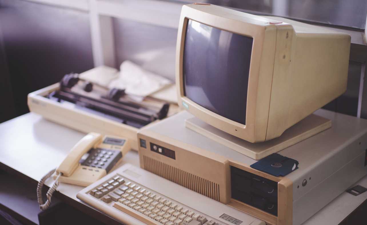 Old Rudimentary Computer Computer History | How-To Geek