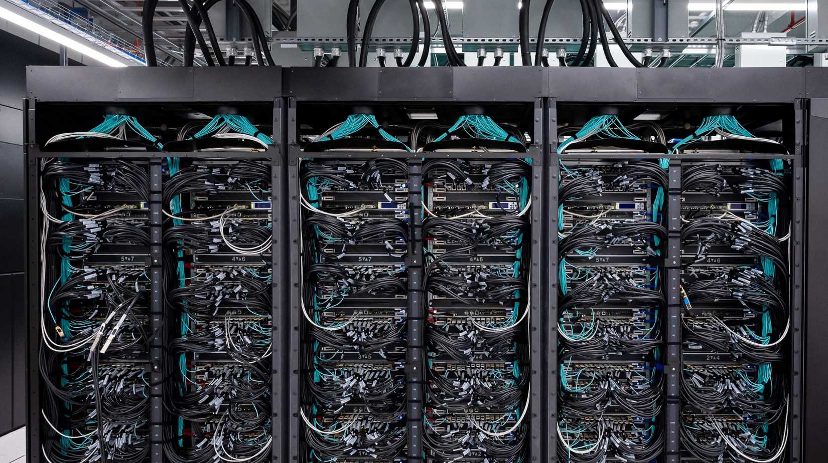 Are Supercomputers Dead?