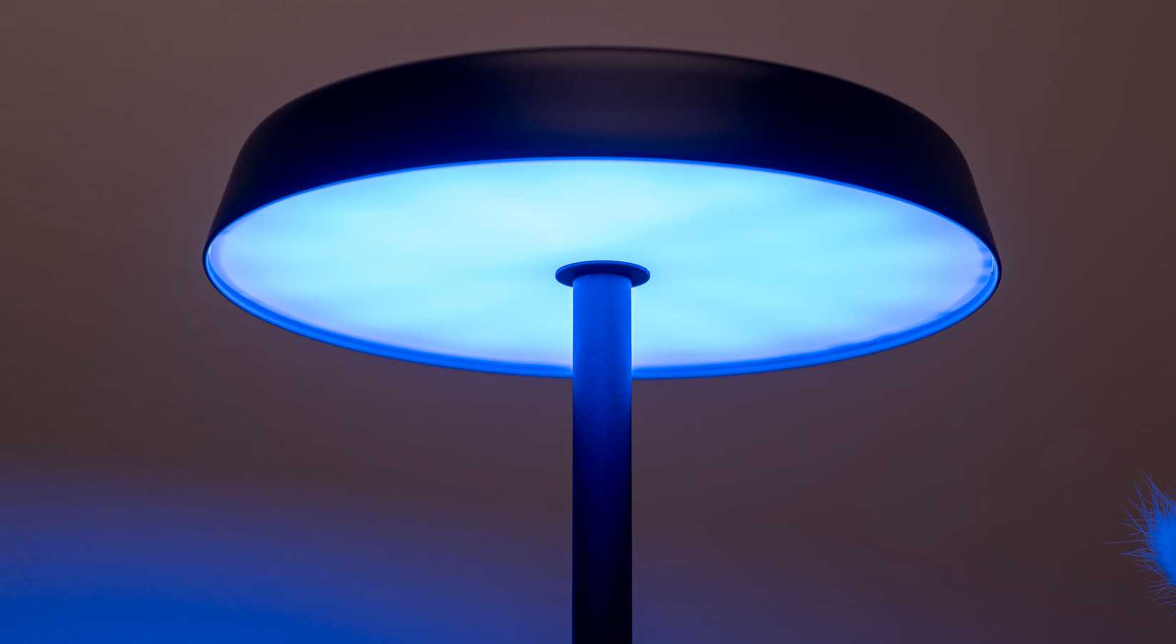 Светодиодная лампа Nanoleaf Umbra Cup.