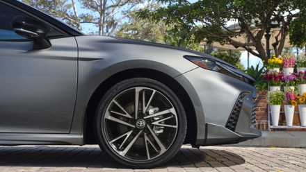 Overlook the Toyota Camry—this Subaru SUV prices much less to possess Close up of the front end of a 2025 Toyota Camry