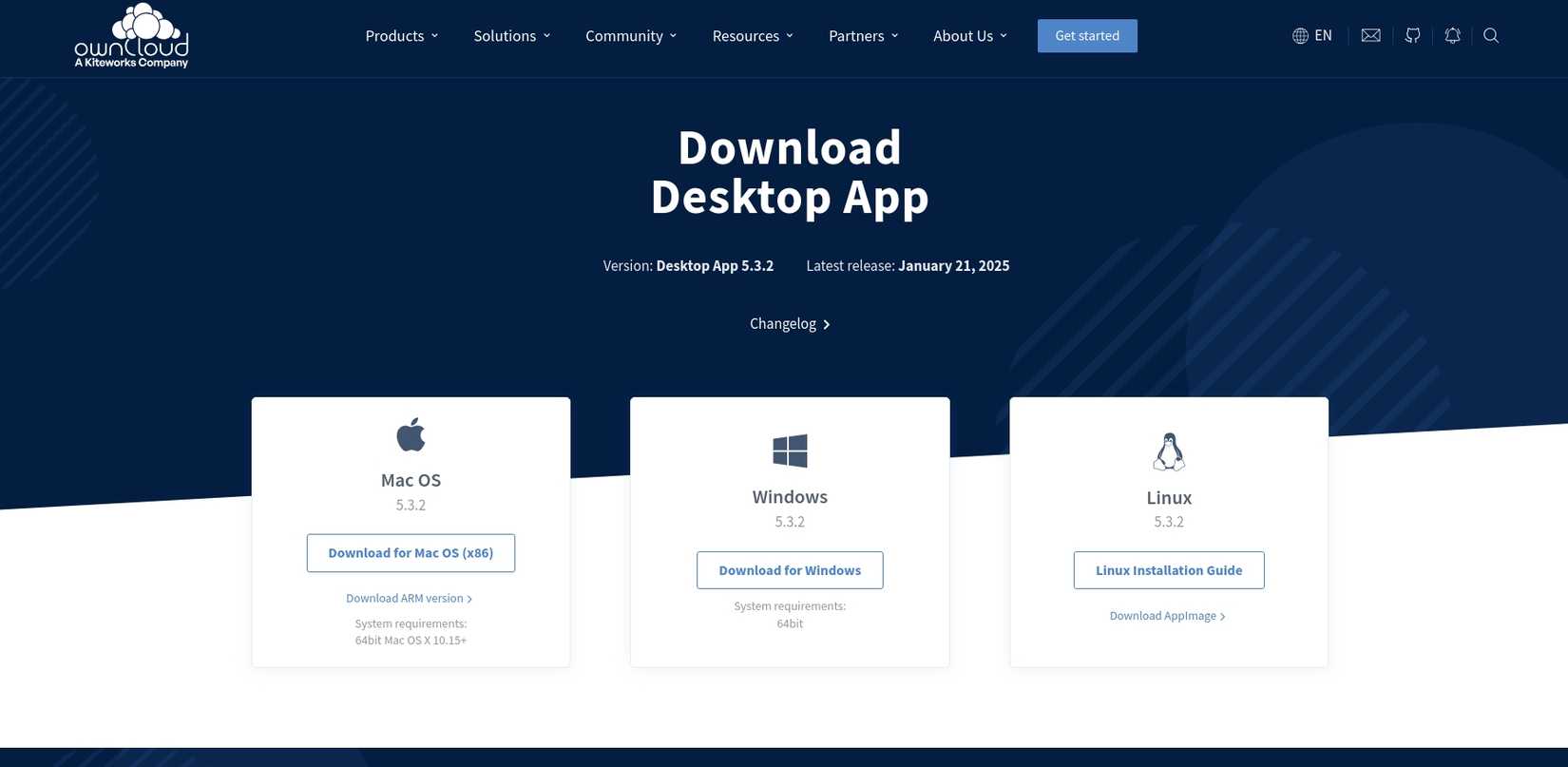 Sitio web de ownCloud que muestra opciones de descarga de clientes para Linux, Windows y Mac.