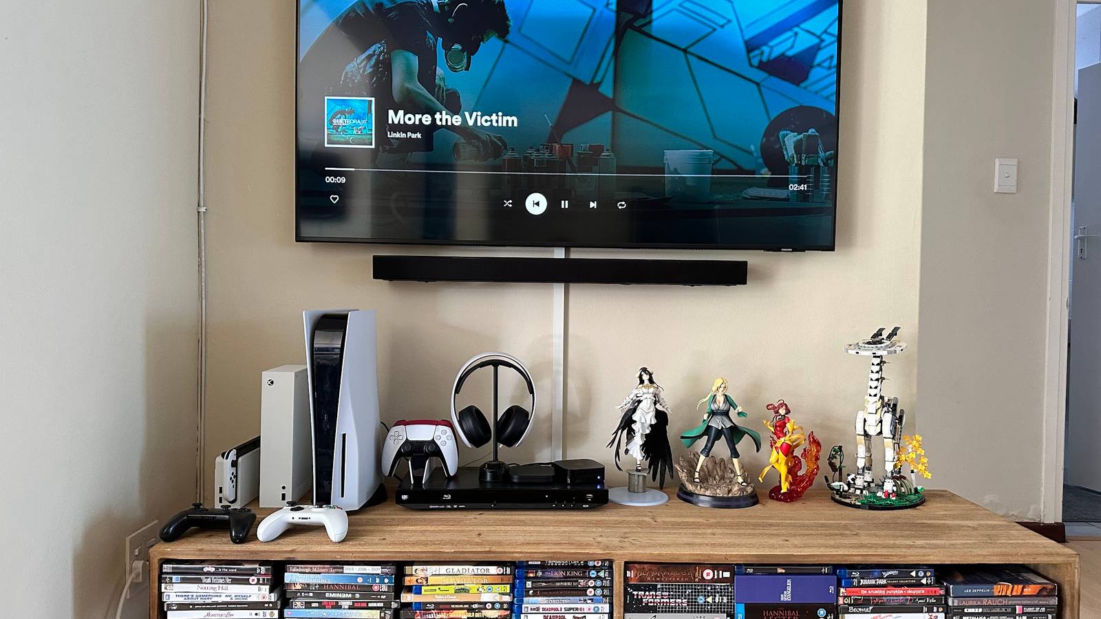 How to Build an HTPC With Linux and a Mini PC