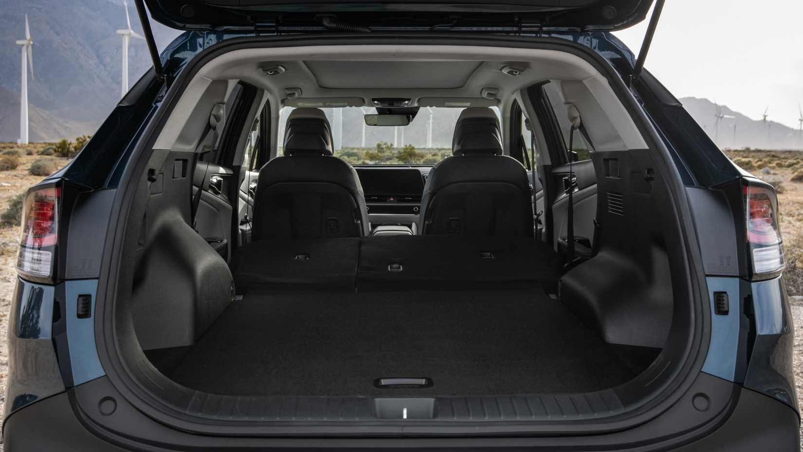 Shot of inside the trunk of a 2025 Kia Sportage.