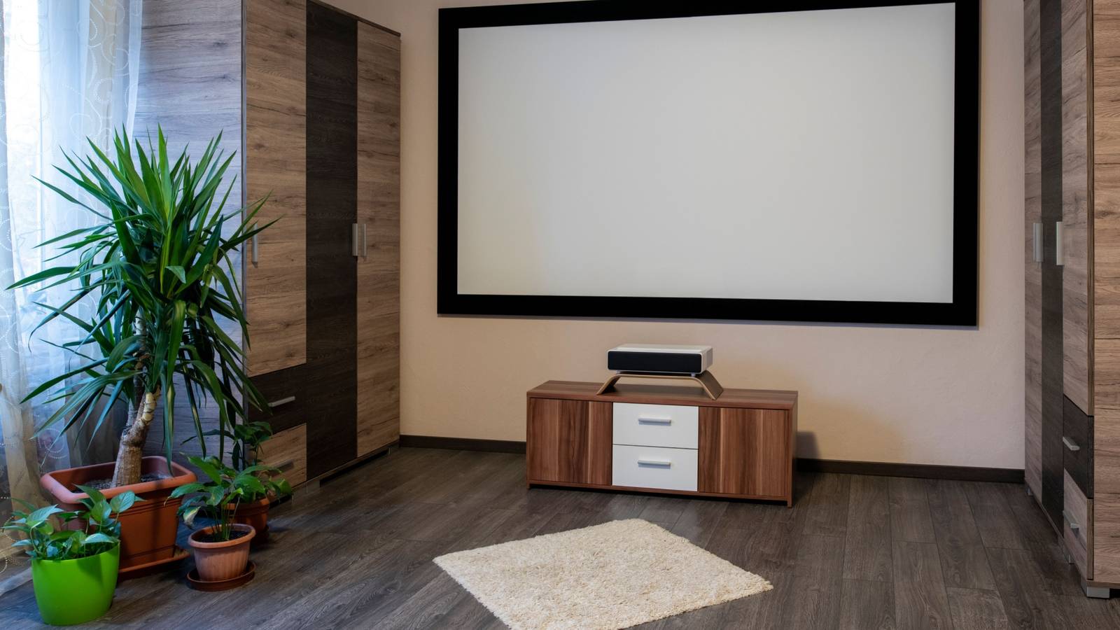 Ultra Short Throw Projectors: Are They Worth the Hype?