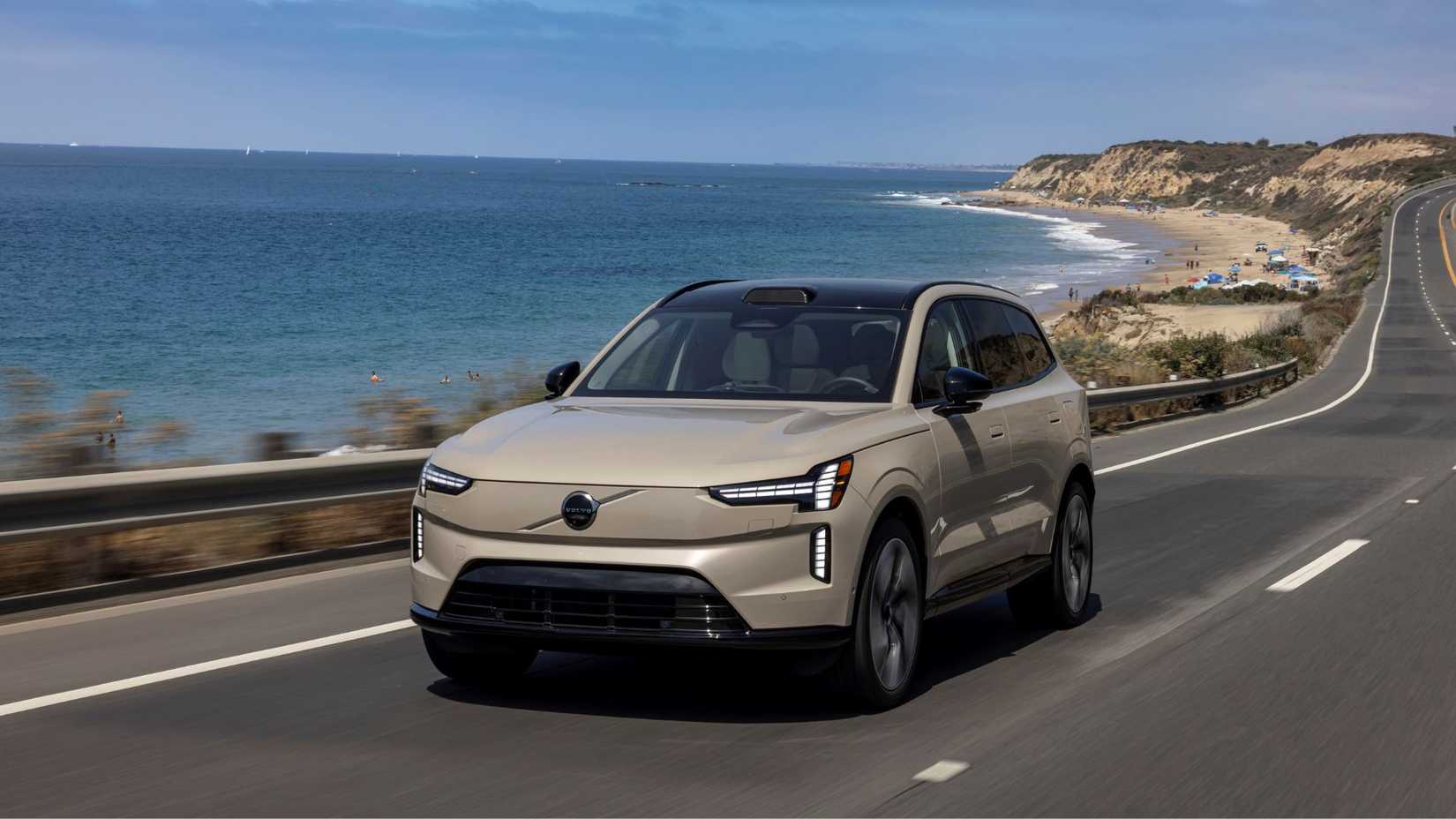Best Cars With Hands-Free Driving Tech in 2025