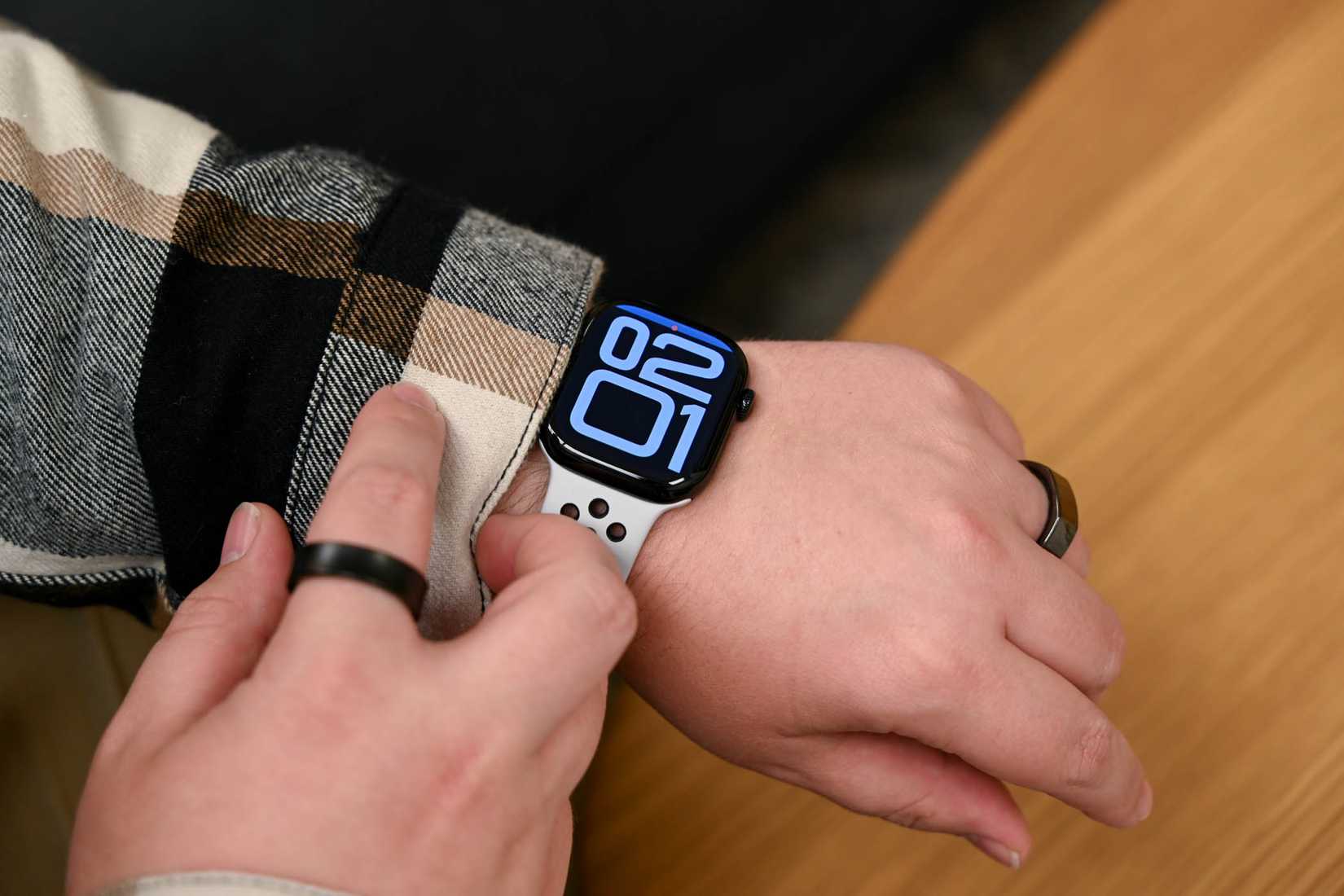 Person wearing the Apple Watch Series 10
