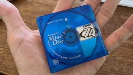A Maxell MiniDisc.