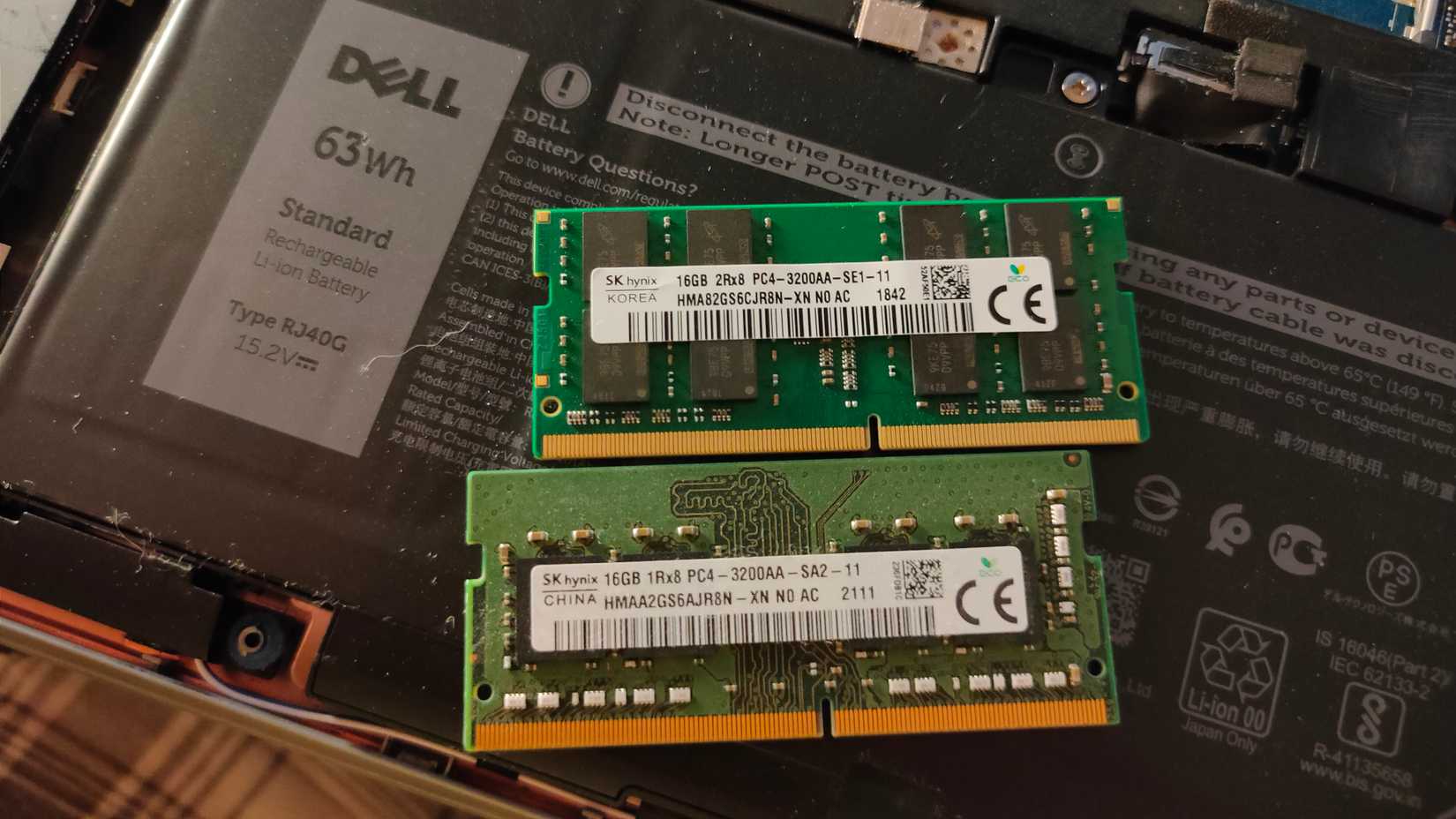 Two sticks of SK Hynix laptop RAM.