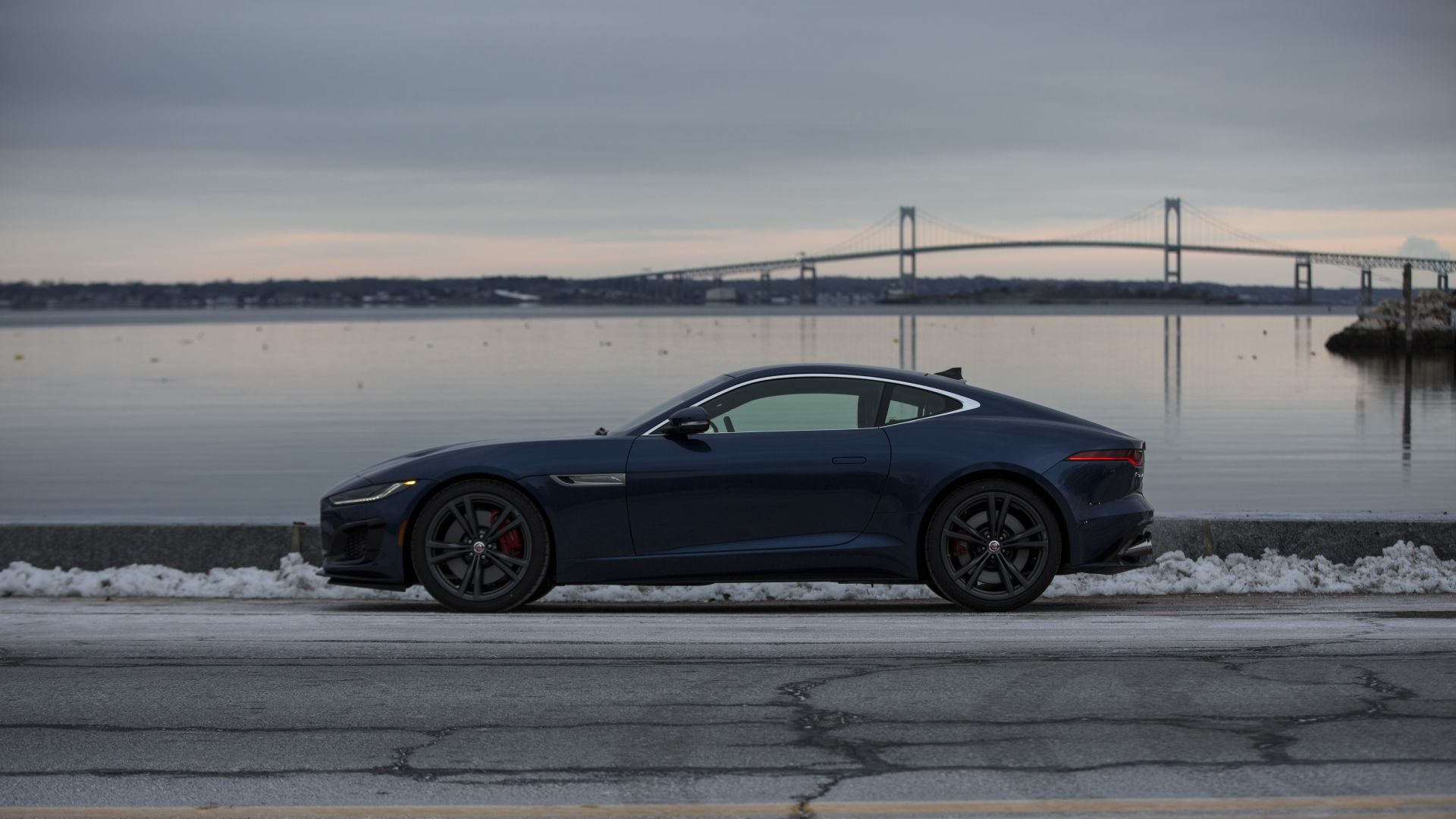 Side profile of the 2024 Jaguar F-Type. 