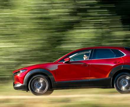 Профиль Mazda CX-30 2020 года