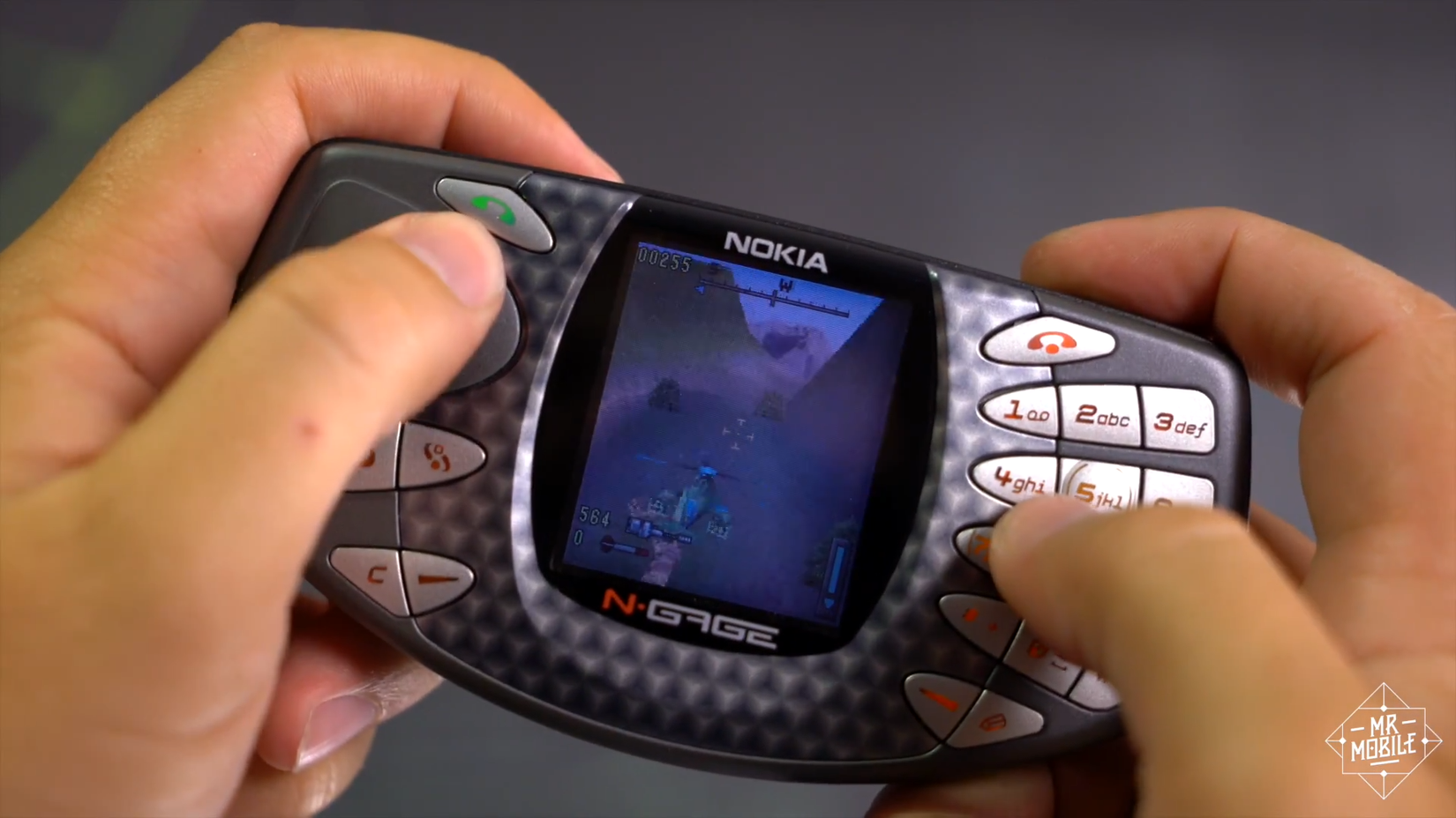 Un téléphone NOKIA intégrant une console de jeux le N-Gage de collection - Histoire et évolution Un téléphone NOKIA intégrant une console de jeux le N-Gage de collection - Histoire et évolution