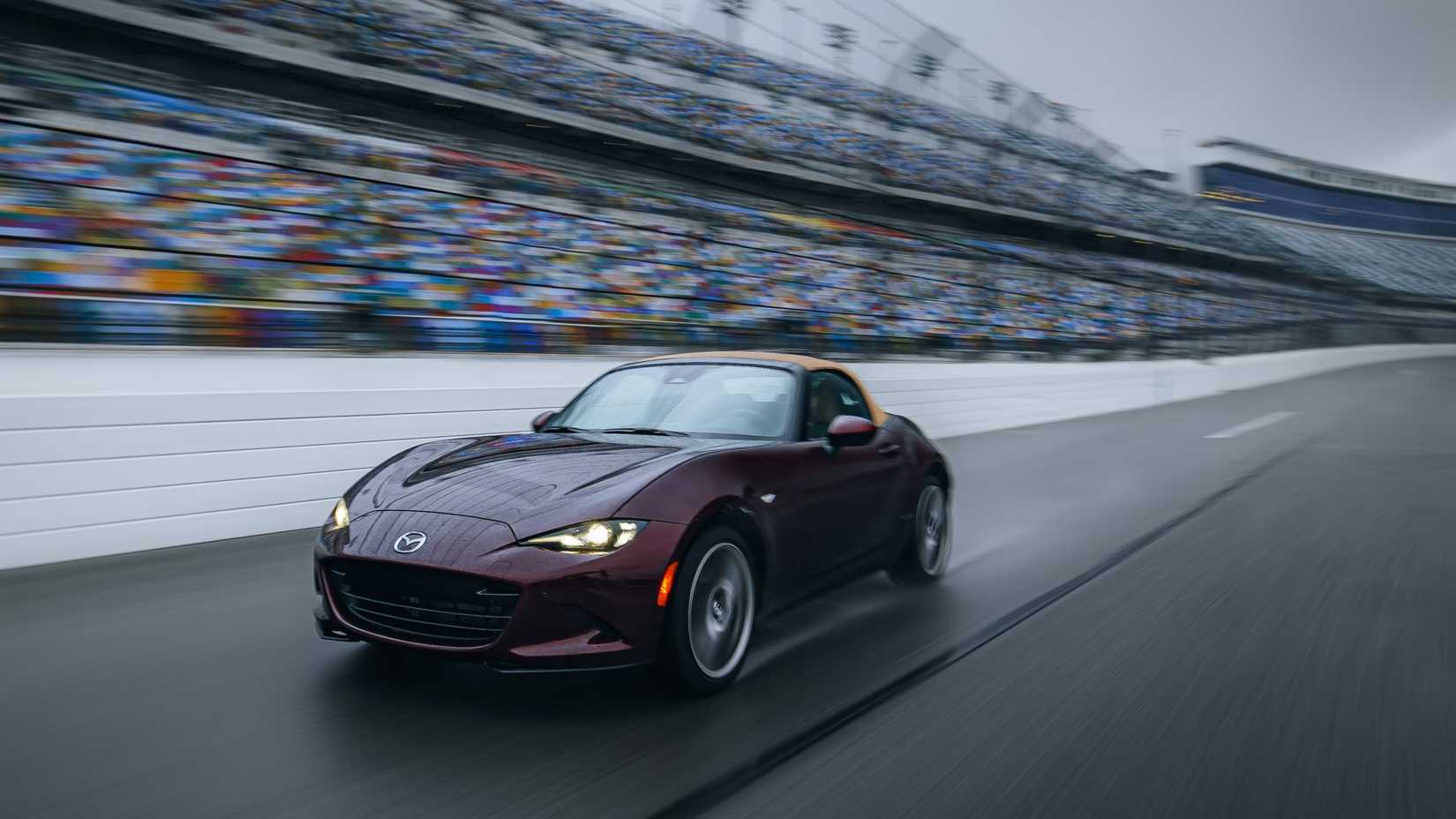 Anniversary Edition 2025 Mazda MX-5 35th