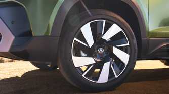 Close up of the wheels on a 2025 Volkswagen Taos
