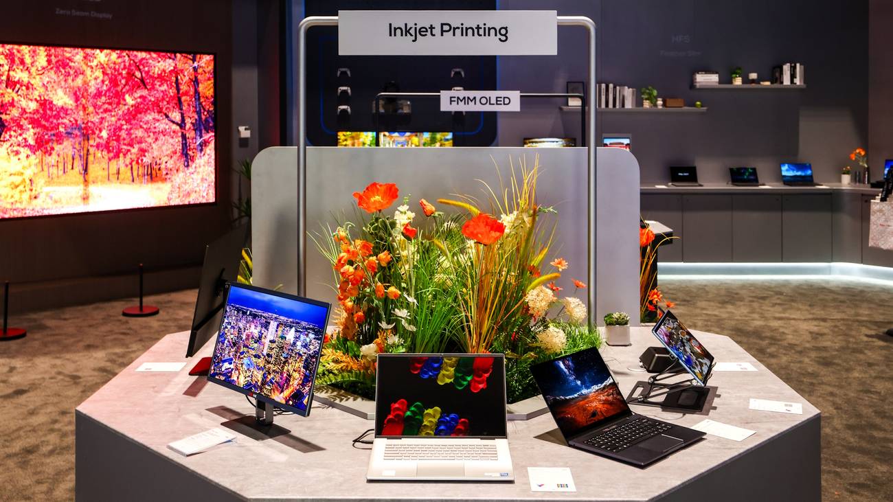 TCL CSOT’s Blueprint for the Future of Displays: Inside the APEX ...