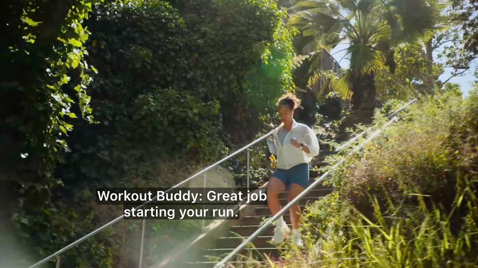 Apple Workout Buddy congratulating a runner on starting their run.