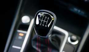 Close up of the manual gear-shifter in a 2025 Volkswagen Jetta GLI