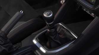 Close up of the manual shifter in a 2024 Subaru WRX