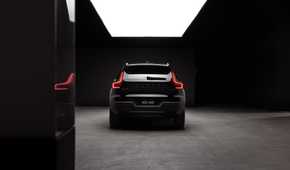 Rear shot of a 2025 Volvo XC40