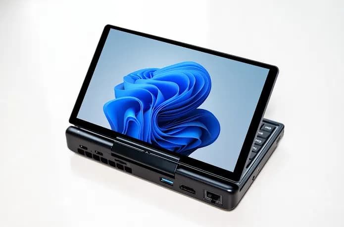 GPD Just Made a New Tiny Handheld PC With a Full Keyboard