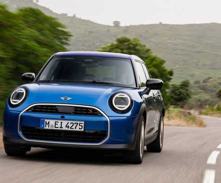 Font 3/4 action shot of a 2025 Mini Cooper S