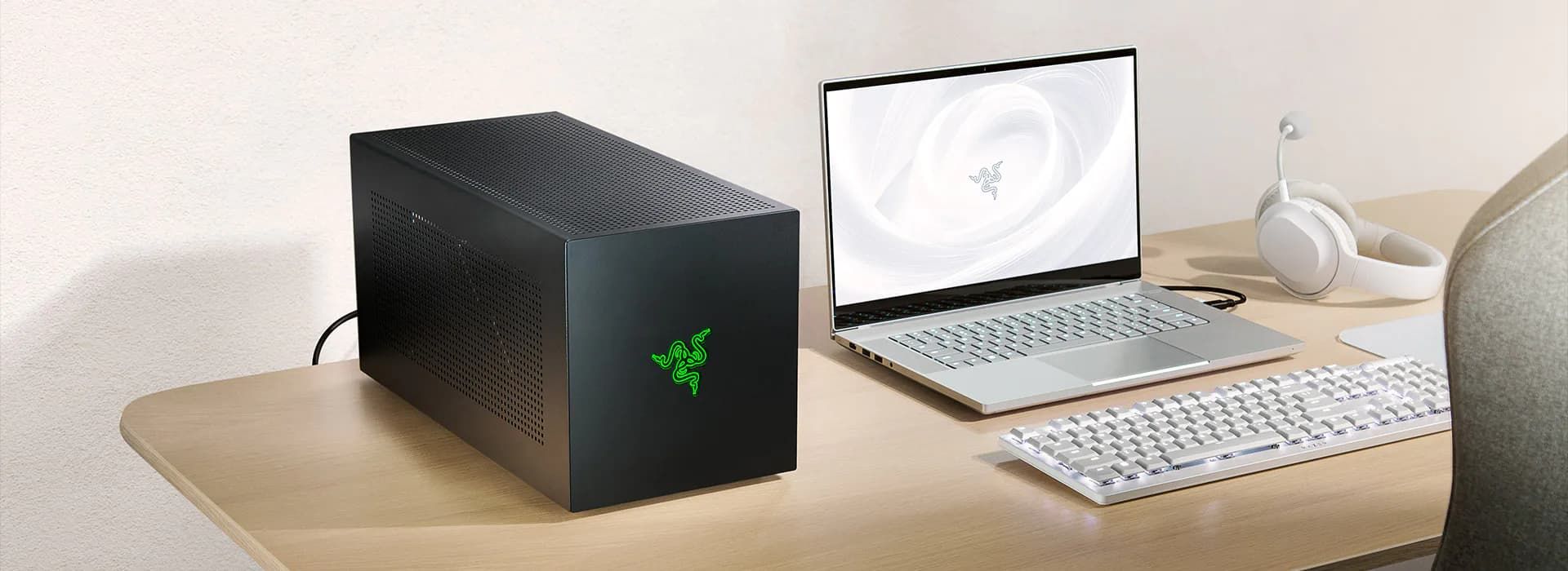 Razer Made a New Thunderbolt 5 Dock and External GPU Enclosure
