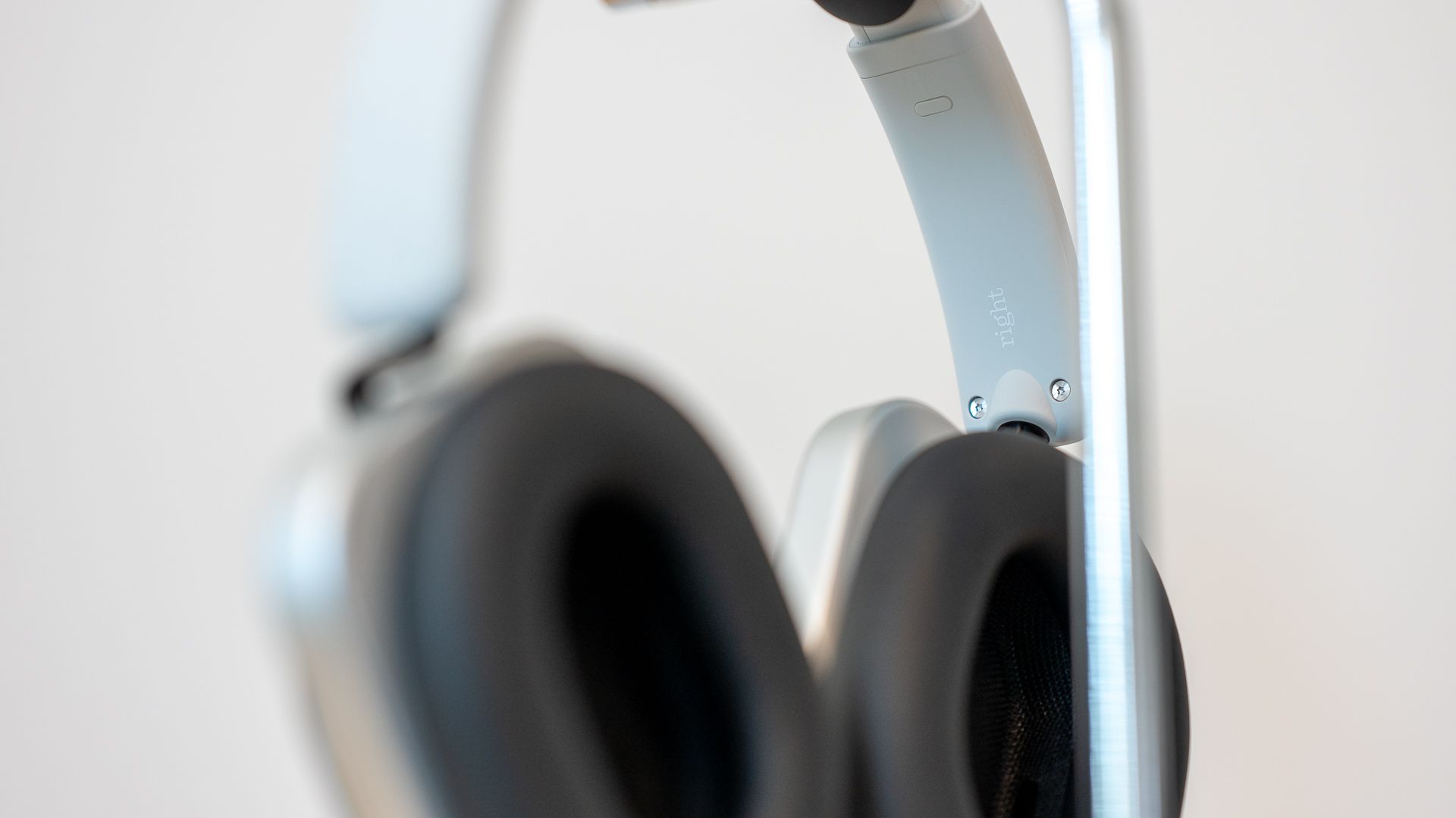 Nothing Headphone (1) Review: Come for the Design, Stay for the Quality