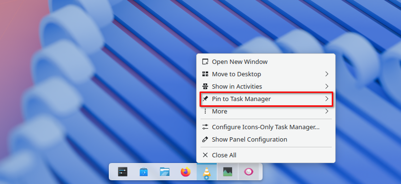Pinning new apps to the taskbar to fill the dock with your most used apps.