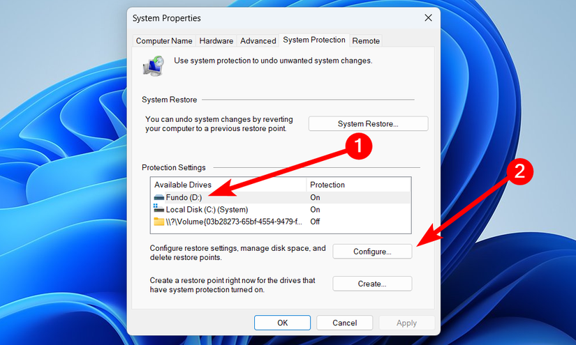 Selecionando uma unidade para configurar a restauração do sistema no Windows.