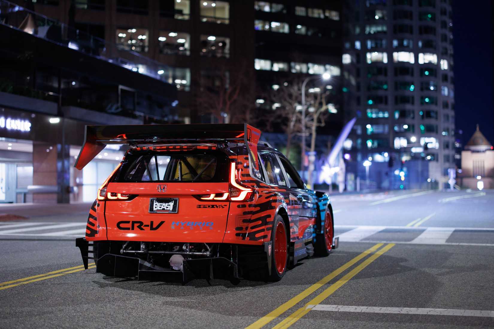Honda CR-V Hybrid Racer
